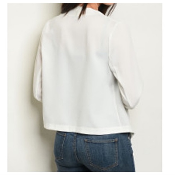 ✨LAST ONE ✨Off white draped blazer/jacket - Picture 3 of 8